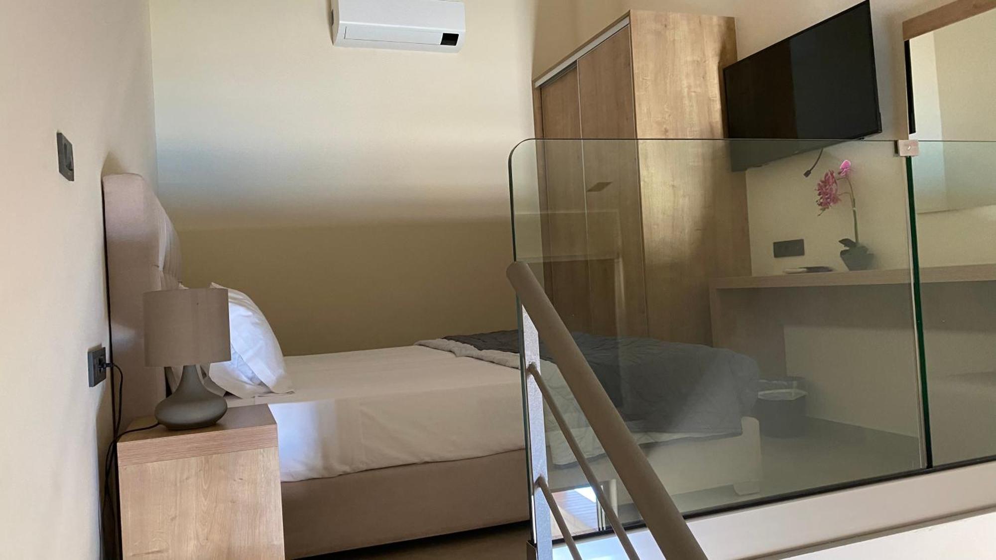 Mystique Luxury Suites & Maisonettes Laganas Ngoại thất bức ảnh